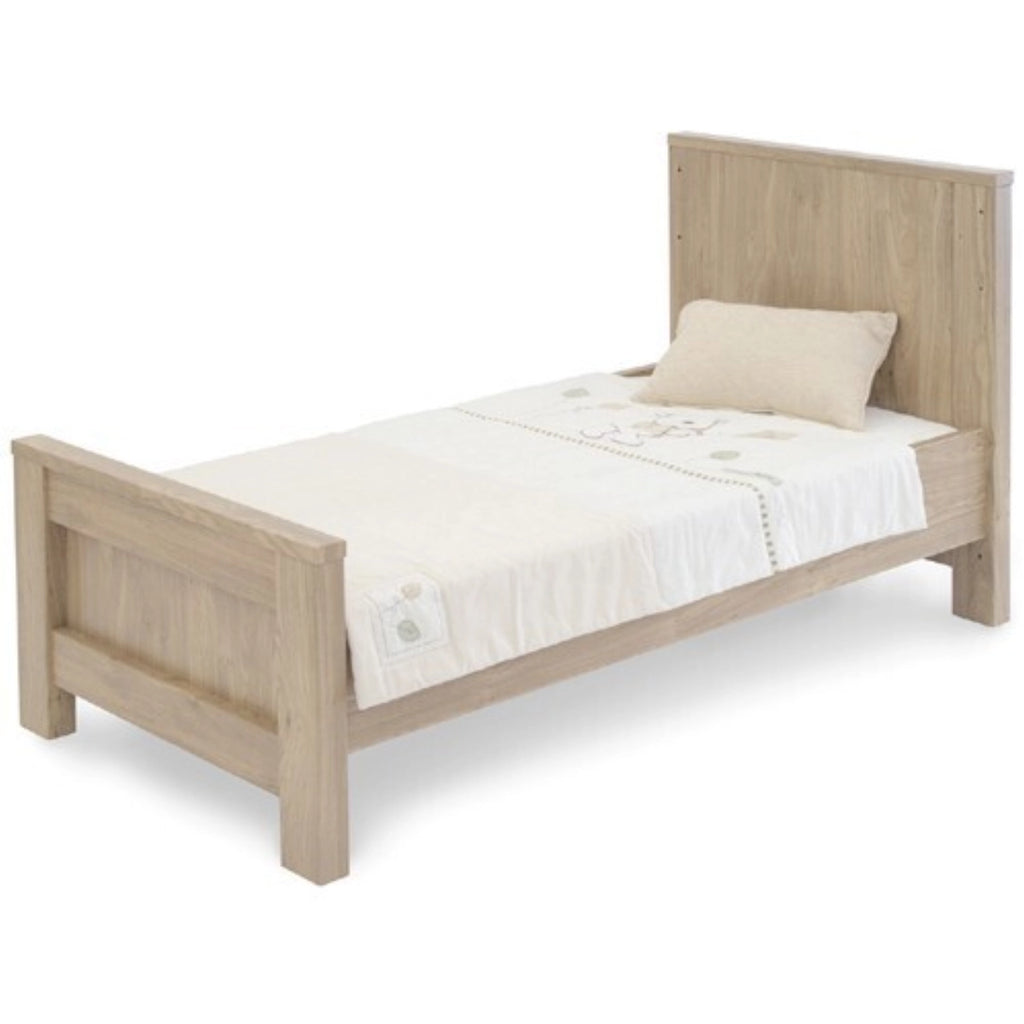 RetailSync:8325 Babystyle Bordeaux Light Oak