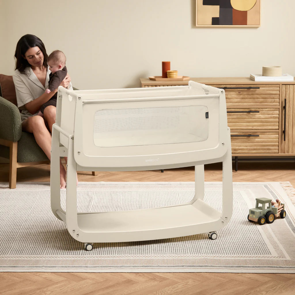 RetailSync:11539 Snuzpod 5 Bedside Crib