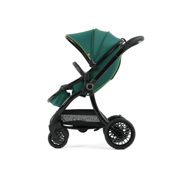 RetailSync:12635 Aston Martin / Egg3 Stroller