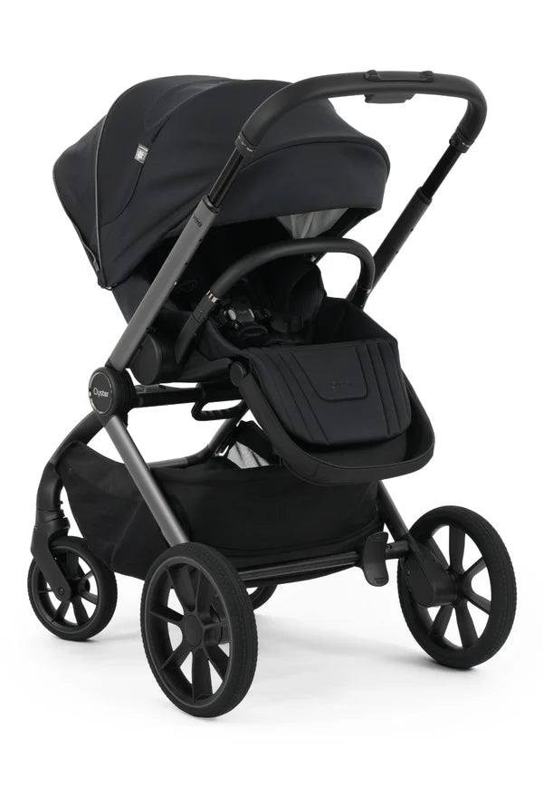 RetailSync:13206 BabyStyle Oyster VEE  (inc Raincover's + Height Adapters + Adapters + Back pack + Footmuff +Bottle Holder)
