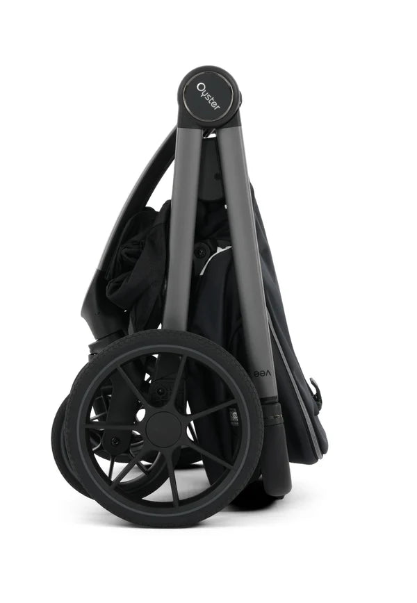 RetailSync:13207 BabyStyle Oyster VEE  (inc Raincover's + Height Adapters + Adapters + Back pack + Footmuff +Bottle Holder)