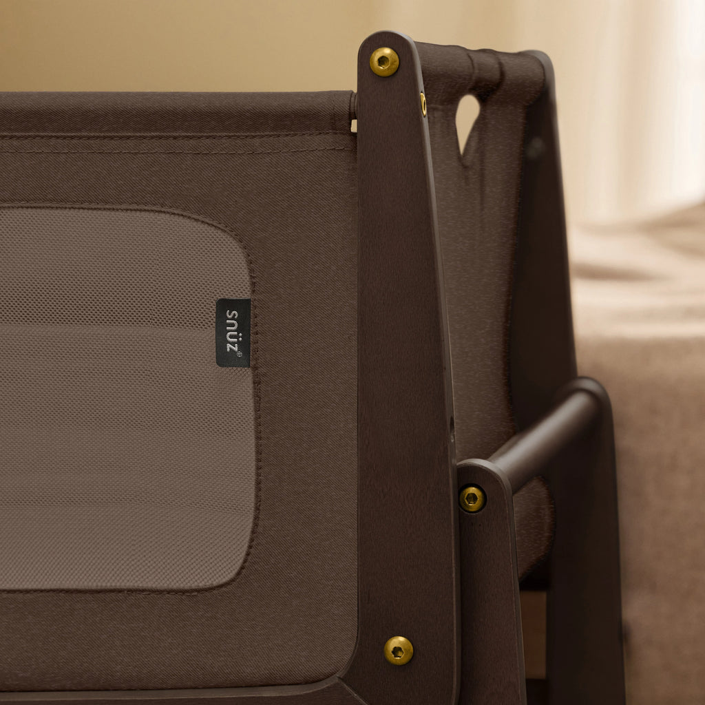 RetailSync:13412 Snuzpod 5 Bedside Crib