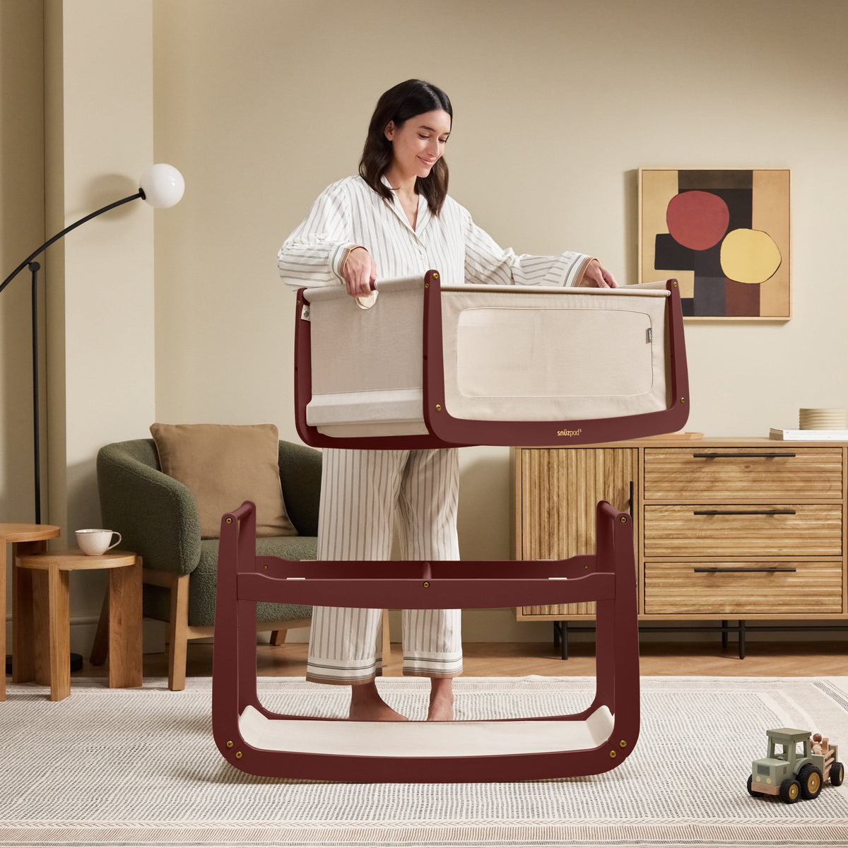 RetailSync:13421 Snuzpod 5 Bedside Crib
