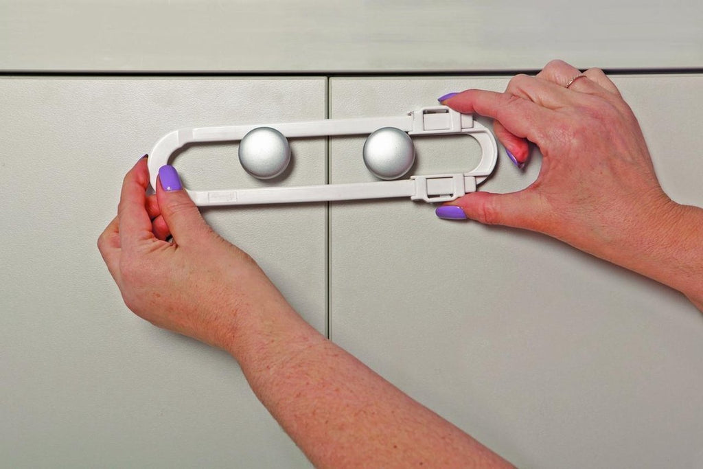 RetailSync:8144 Stork Cabinet Glide Lock x2