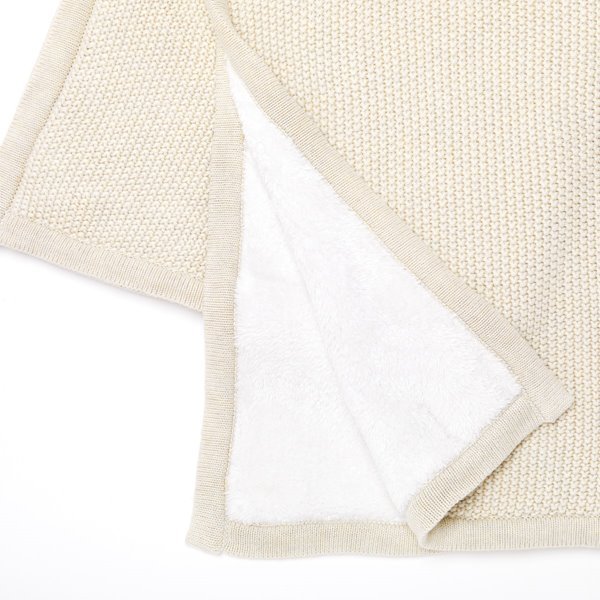 RetailSync:9114 The Little Green Sheep Organic Knitted Fleece Blanket