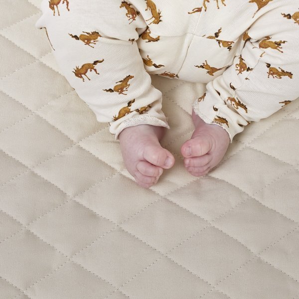 RetailSync:9151 The Little Green Sheep Quilted Playmat
