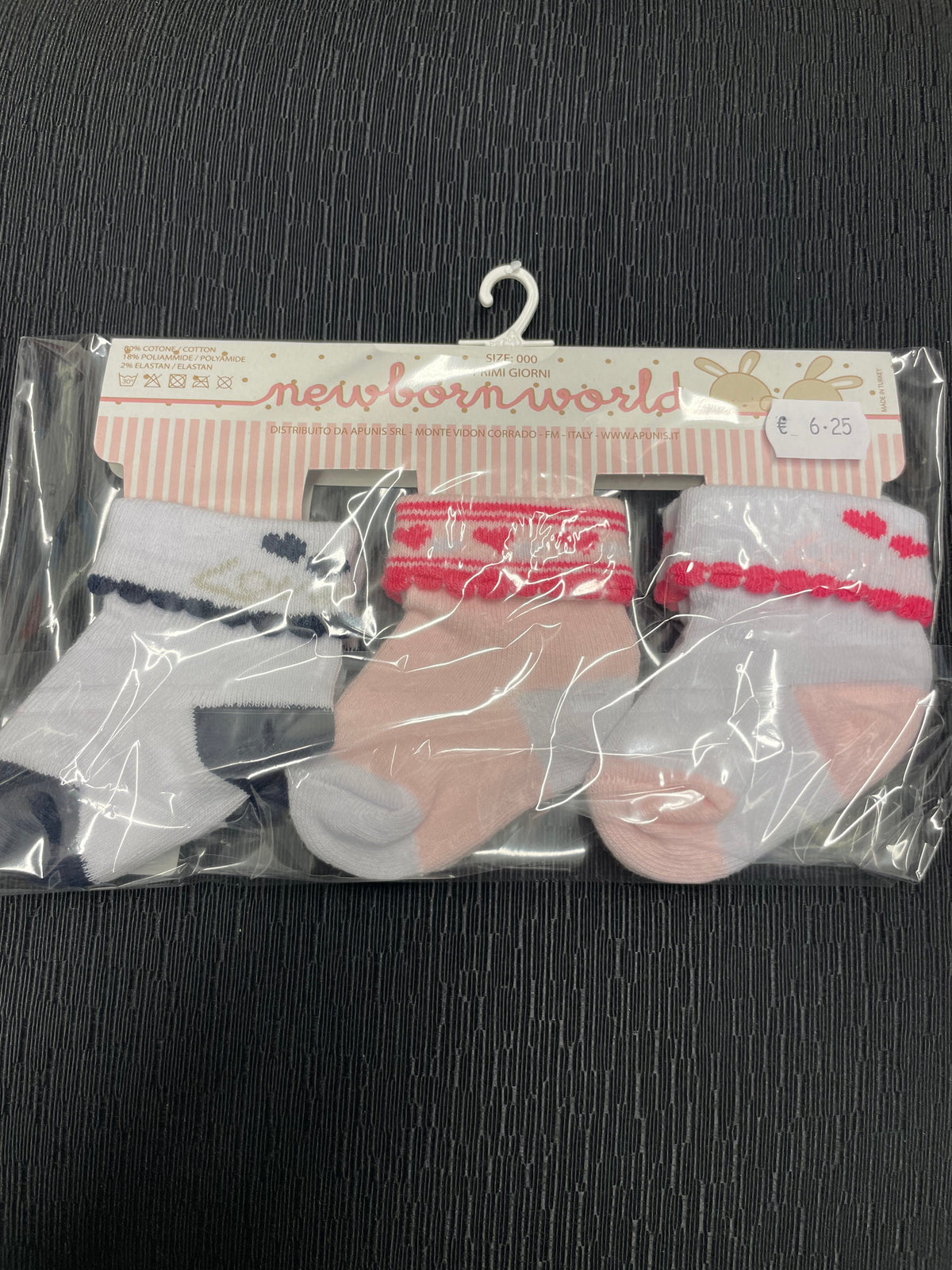 RetailSync:9864 Newborn World Baby Socks