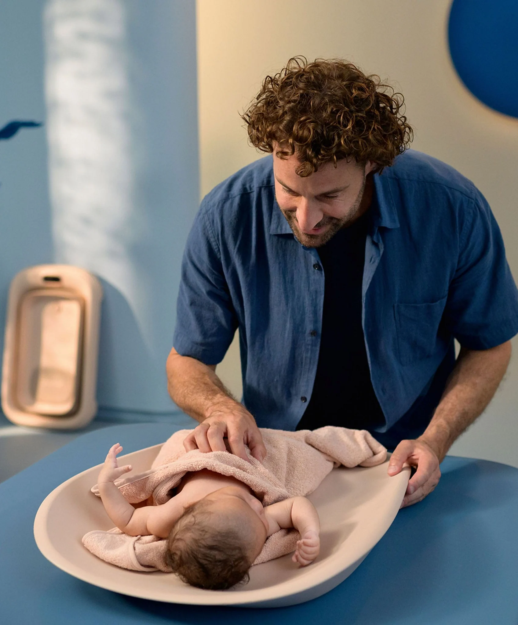 maxi-cosi-changing-mats-maxi-cosi-mavis-changing-mat-elegance-beige-1192798290_1024x1024@2x