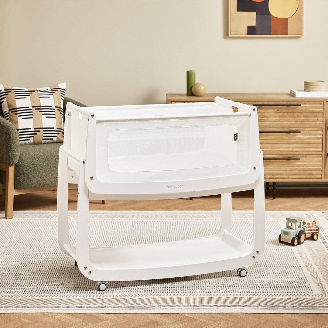 Snuzpod 5 Bedside Crib – White