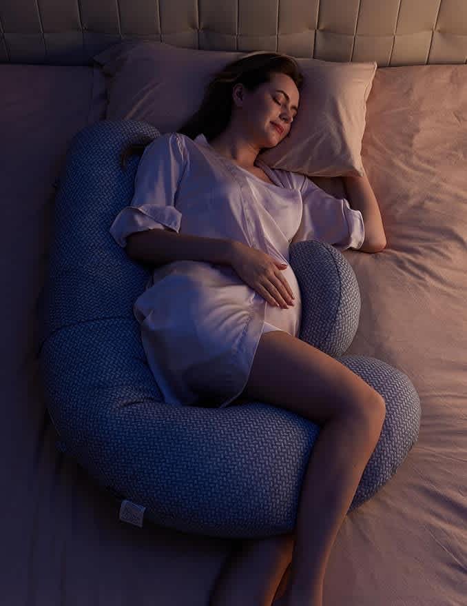 MomCozy- F Shaped Pillow – Air Cushion